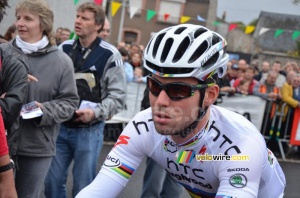 Mark Cavendish (HTC-Highroad) in the rainbow jersey (349x)