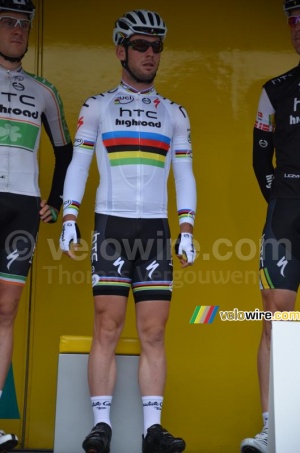 Mark Cavendish (HTC-Highroad), only once in black rainbow shorts (381x)