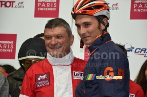 The winner, Bernard Thévenet and his jockey (2) (598x)