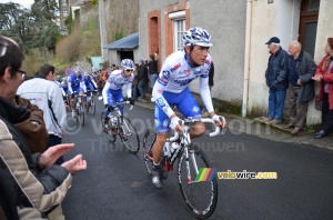 FDJ BigMat at the front of the peloton on top of the Côte de Bohardy (291x)