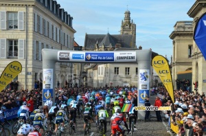 Paris-Roubaix has started! (404x)