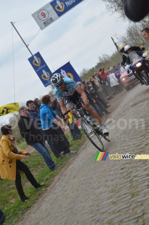 Tom Boonen (Omega Pharma-QuickStep) en route vers la victoire (975x)