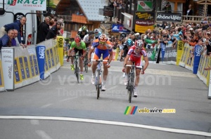 Luis Léon Sanchez (Rabobank) seems to win the stage (393x)