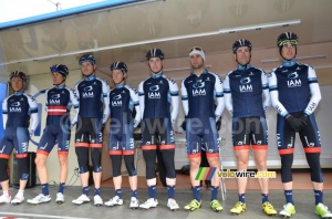 The IAM Cycling team (1190x)