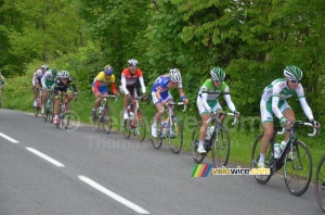 The green, red and yellow jerseys on the Côte d'Eyzin-Pinet (302x)