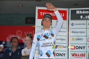 Jules Pijourlet (Chambéry Cyclisme Formation) arrive sur le podium (306x)