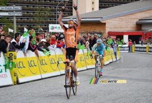 Samuel Sanchez (Euskaltel-Euskadi) remporte l'étape (314x)