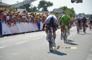 Mark Cavendish (Omega Pharma-QuickStep) on his way to victory (2) (266x)