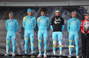 The Astana team (473x)