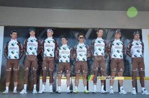 The AG2R La Mondiale team (257x)