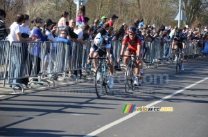 Meersman wins the sprint ahead of Van Avermaet (266x)