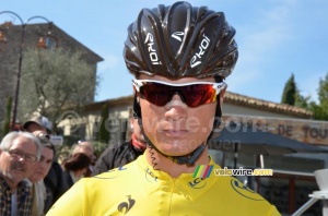 Carlos Betancur (AG2R La Mondiale) in yellow (269x)
