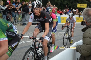 Andy Schleck (Trek Factory Racing) at the 2nd crossing of the line (323x)