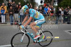 Lieuwe Westra (Astana) at the 2nd crossing of the line (302x)