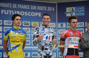 Yann Guyot (Armée de Terre) happy on the podium (208x)