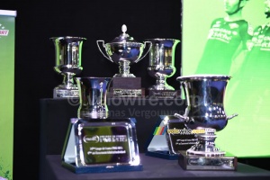 The tropheys of the Coupe de France PMU 2015 (2) (450x)