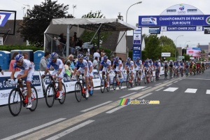 The FDJ team has been chasing the whole day (2162x)