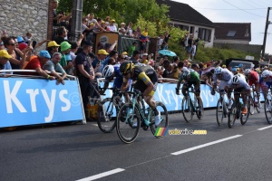 Dylan Groenewegen (Lotto NL-Jumbo) on his way to victory in Chartres (558x)