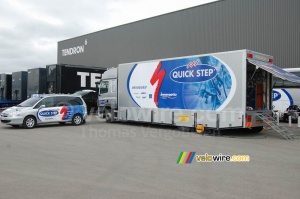 The Quick.Step truck and car (837x)