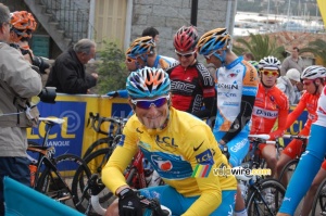 Pierrick Fédrigo (Bbox Bouygues Telecom) en maillot jaune (2) (565x)
