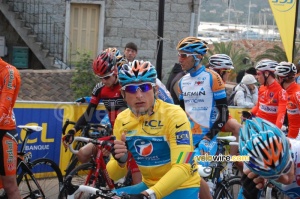 Pierrick Fédrigo (Bbox Bouygues Telecom) in the yellow jersey (3) (494x)