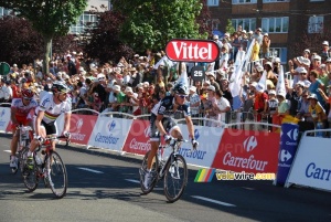 Jakob Fuglsang (Team Saxo Bank), Cadel Evans (BMC Racing Team) & Stéphane Augé (Cofidis) (419x)