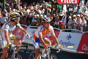 Mark Cavendish (HTC-Columbia) & Oscar Freire (Rabobank) (325x)