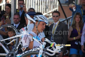 Lloyd Mondory (AG2R La Mondiale) disappointed after he crashed (2) (626x)