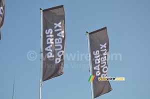 drapeaux Paris-Roubaix (639x)