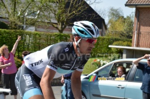 Fabian Cancellara (Team Leopard-Trek) en zone de ravitaillement (442x)